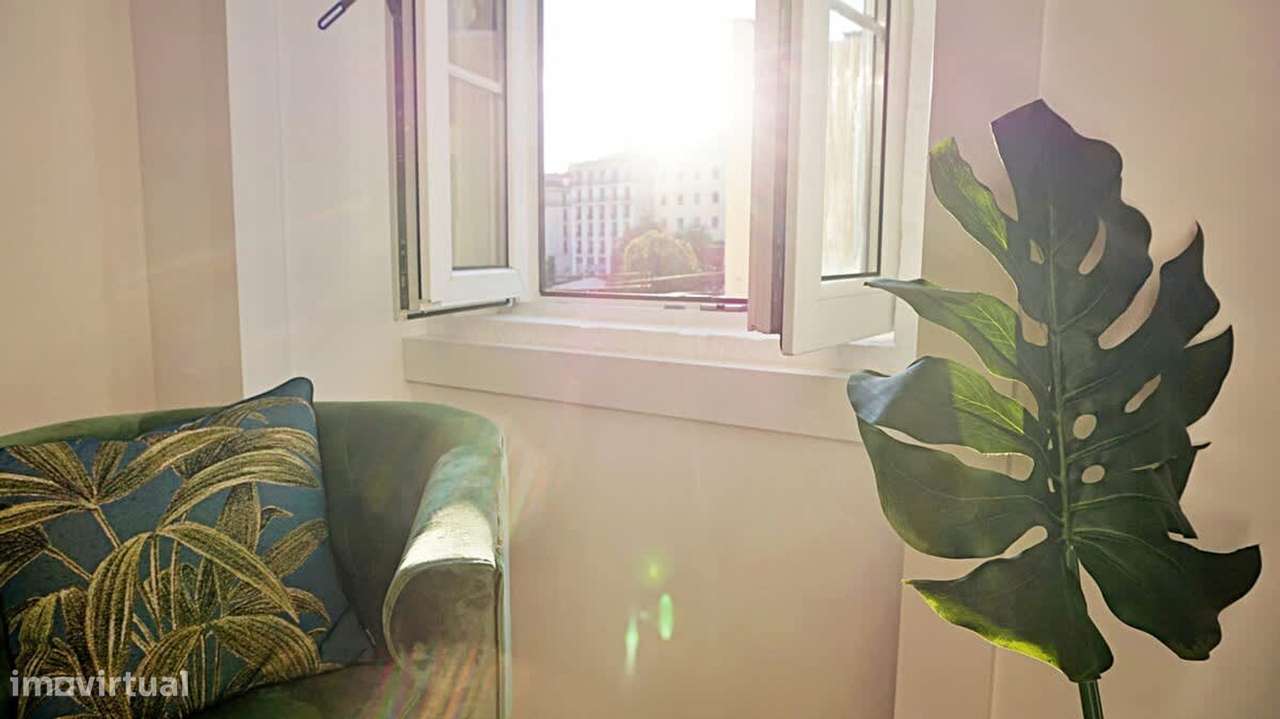 Apartamento Mobilado - Santa Maria Maior - Grande imagem: 2/31