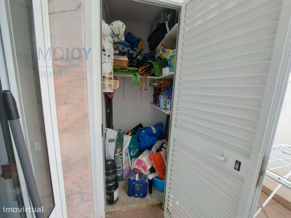 Prédio para Investimento em Casal de Cambra - Grande imagem: 4/23