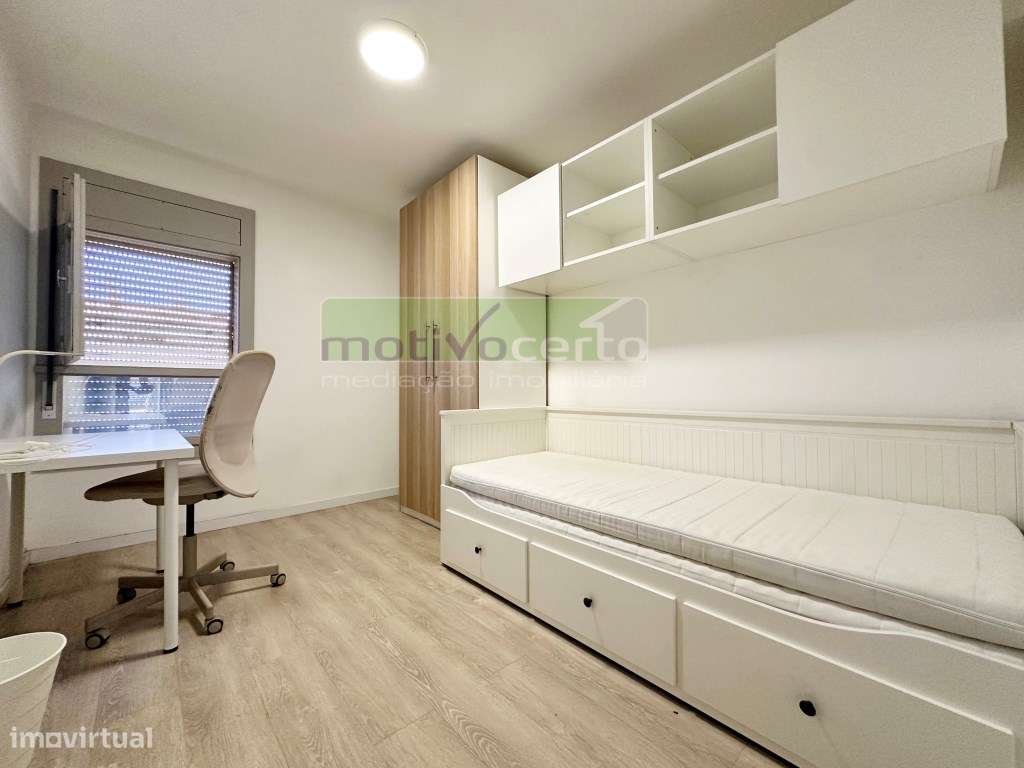 Magnífico T4 Remodelado em Marvila, Lisboa. Pronto Habitar.-8