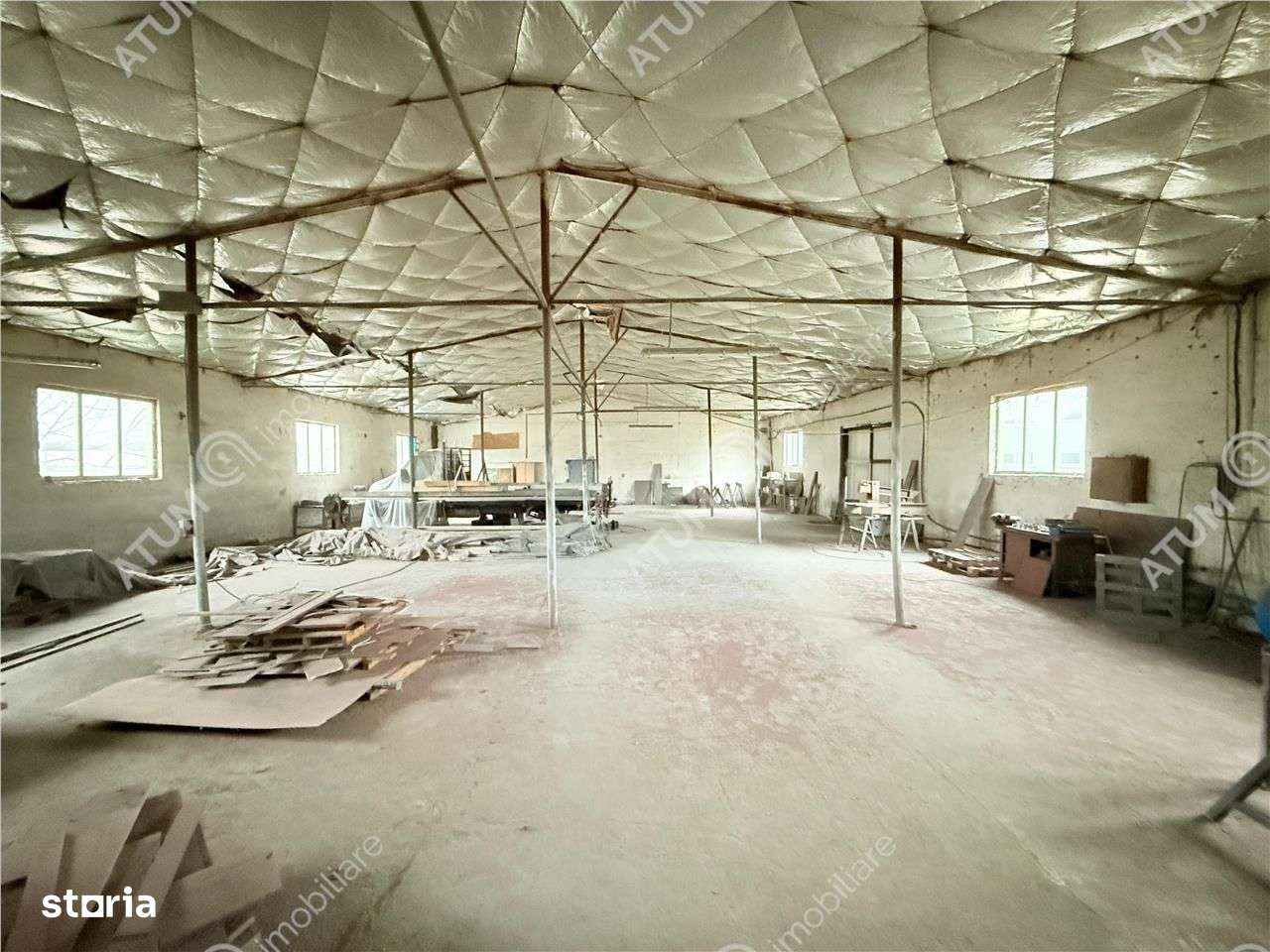 Hala industriala 1980 mp utili si 3520 mp teren de vanzare in Cisnadie-0