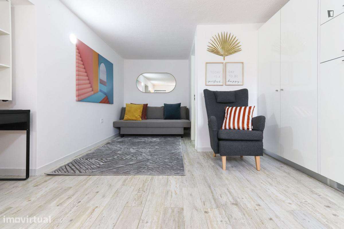 Estúdio - localizado em Ajuda Lisbon - Grande imagem: 5/17