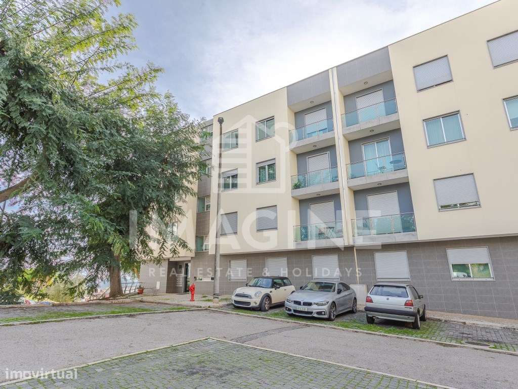 Apartamento T2 (3 assoalhadas) com terraço e magnífica vista para o...-29