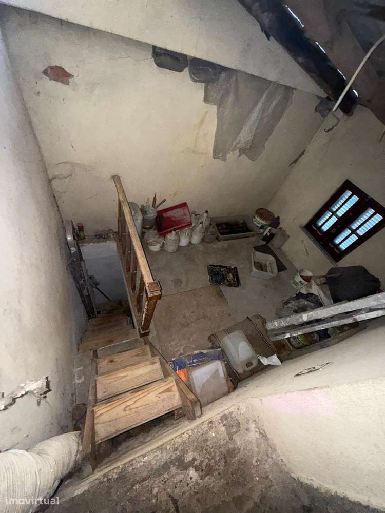 Moradia para Remodelação em Campolide – Investimento-10