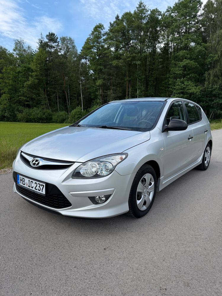 Hyundai i30 I i30cw 1.4 Edition 20 2011