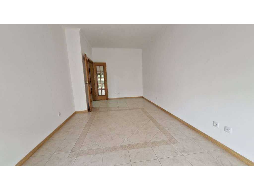 Hospital - T2 com varandas-6