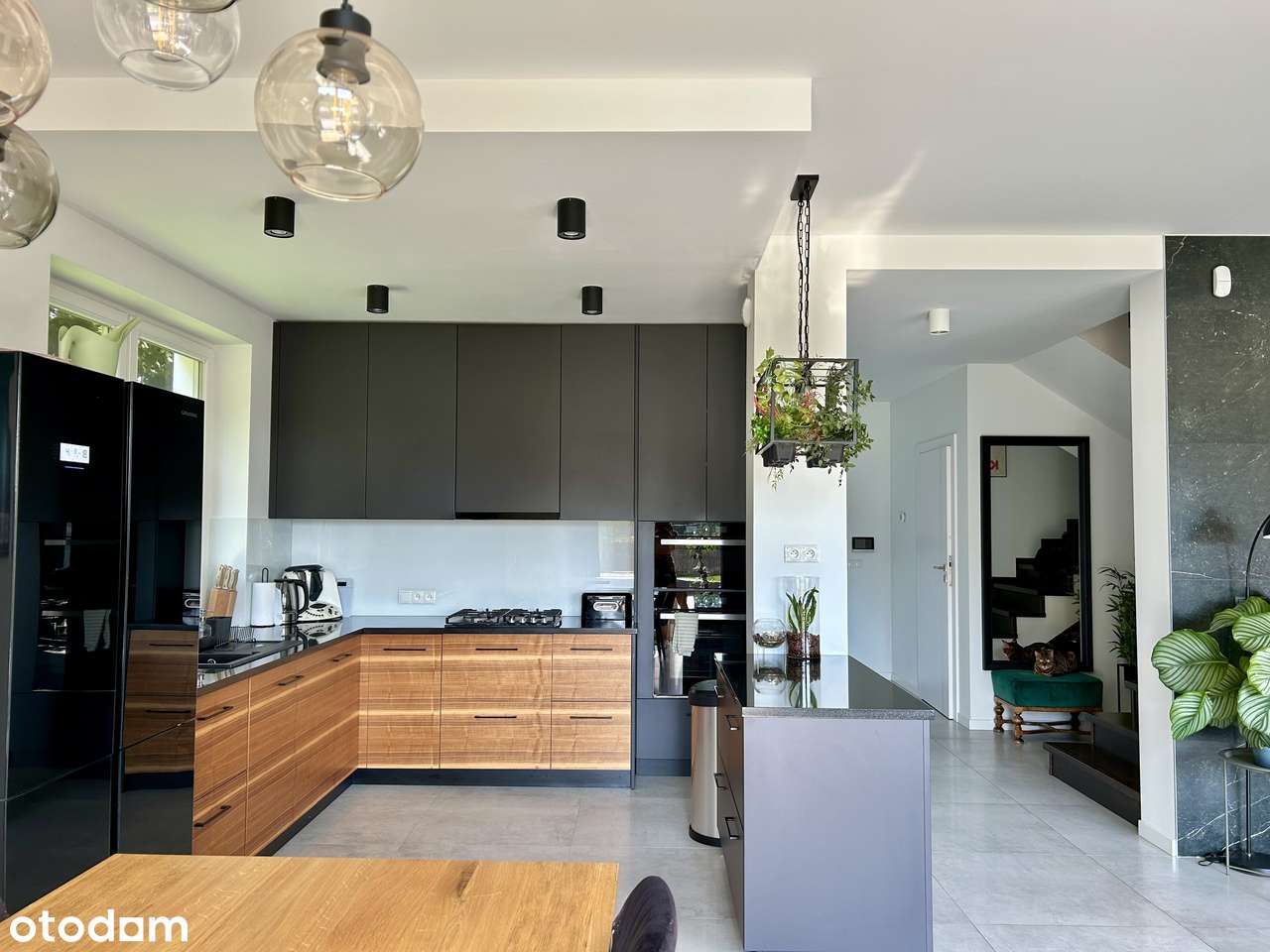 Dom w zabudowie bliźniaczej, duża działka, gotowy do wprowadzenia - Pełny obrazek: 5/20