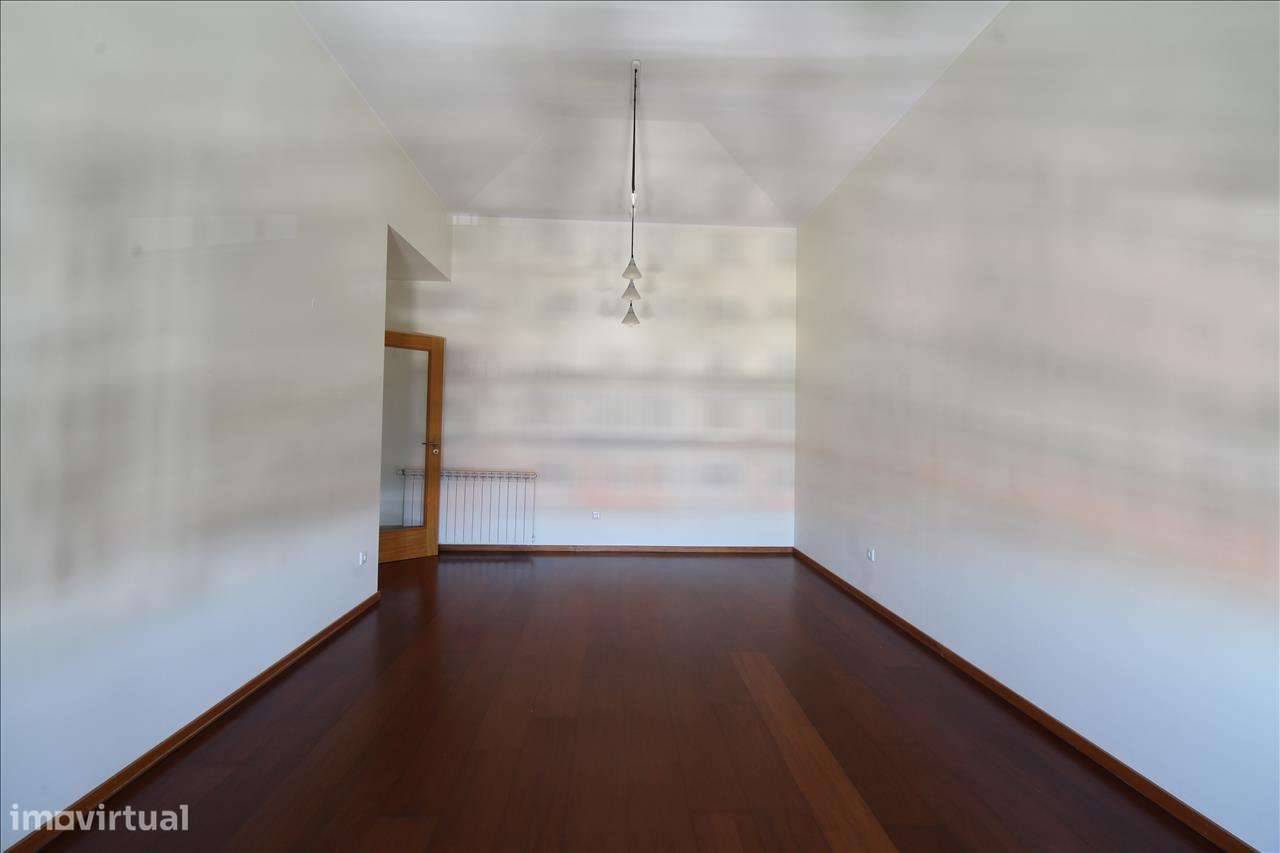 Apartamento em Vila Nova de Gaia, Oliveira do Douro - Grande imagem: 5/25