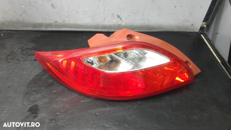 Stop tripla lampa stanga mazda 2 facelift d65151160 - 1