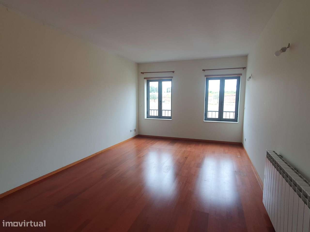 Apartamento T3 em Oliveira do Douro | Arrumo + Parqueamento-3