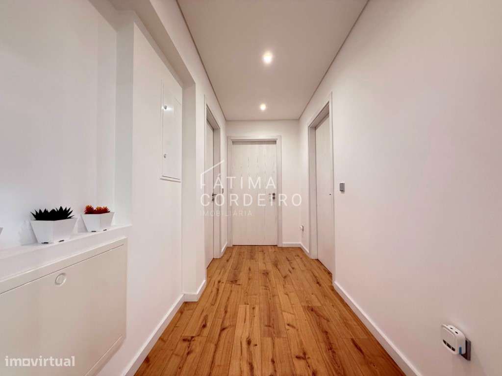 Moradia isolada Térrea acabamentos de luxo, Quinta da Torre, Quinta...-22