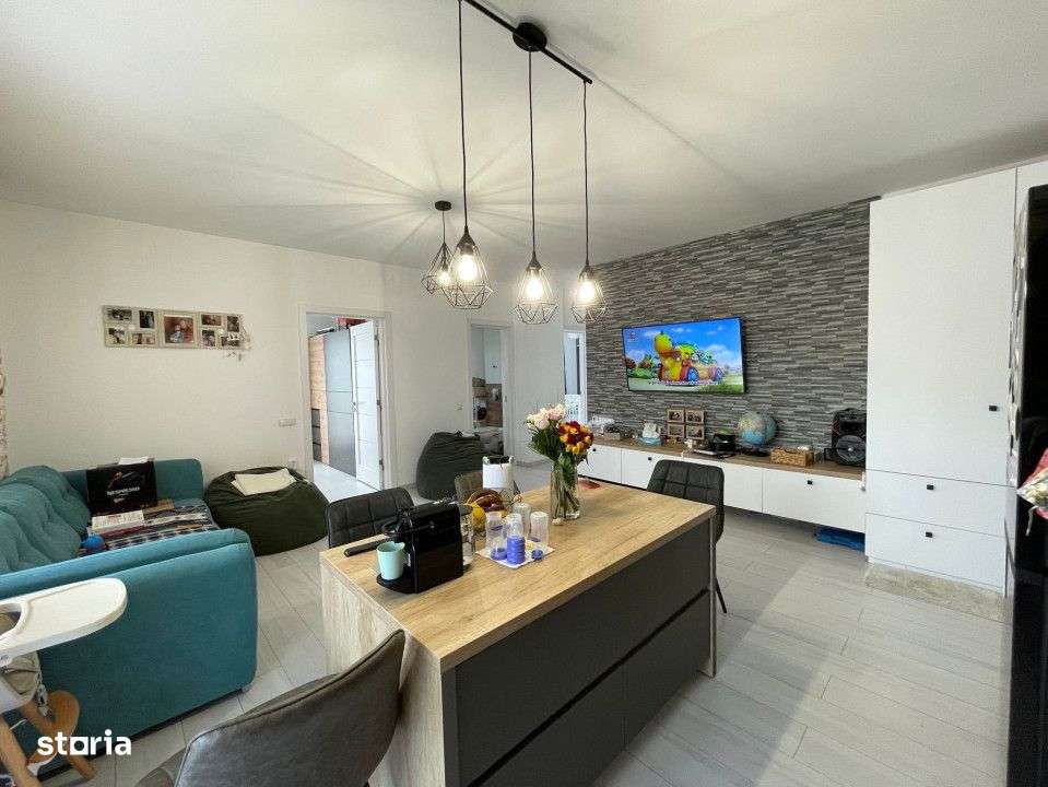 Apartament de 3 camere, terasa de 50 mp, bloc cu lift, parcari subtera - Imagine principală: 3/10