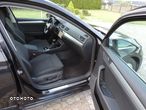 Skoda Superb 2.0 TDI DSG Premium Edition - 23