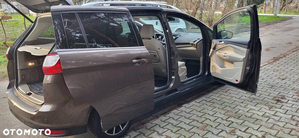 Ford Grand C-MAX - 2