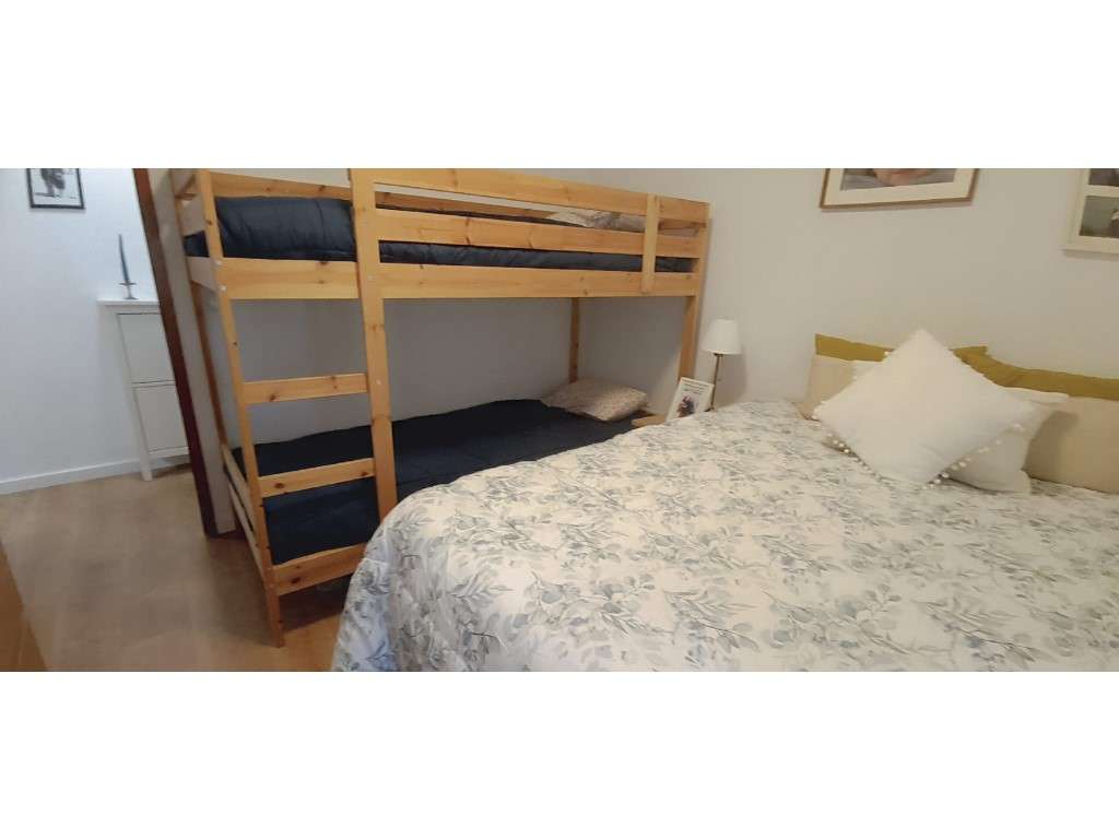 Apartamento T2 Costa Caparica - Totalmente Renovado-10