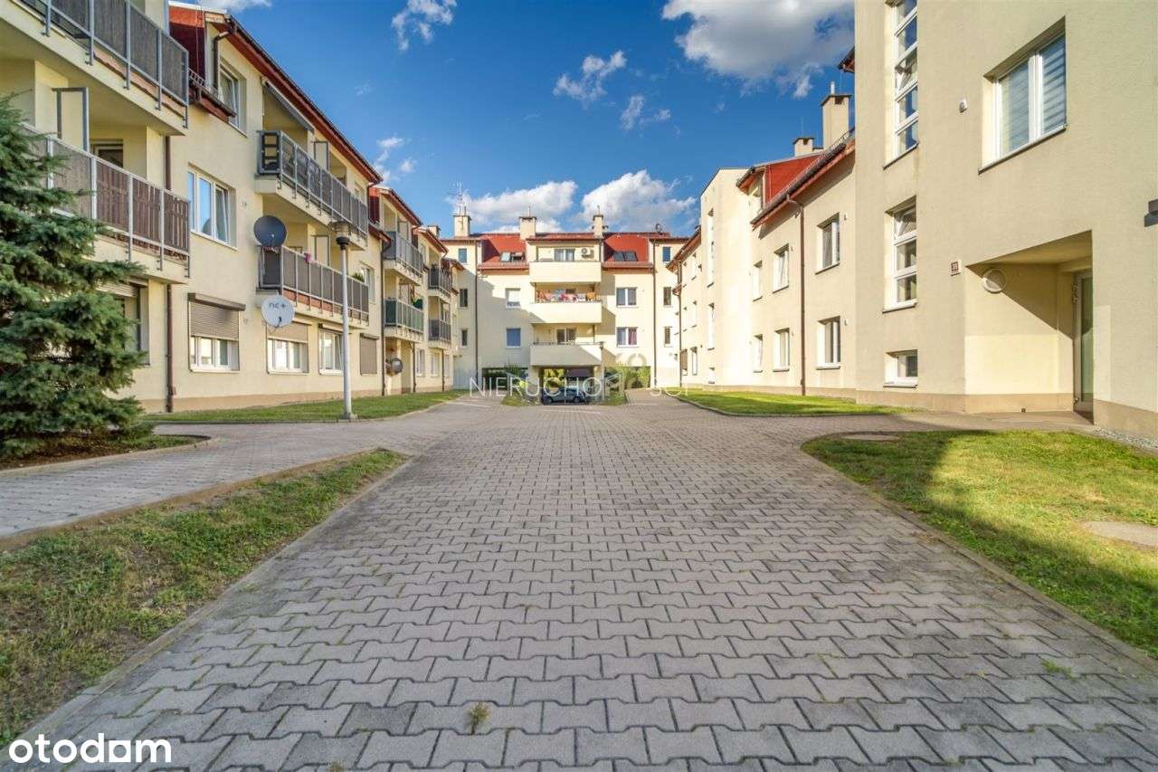 Duży taras / 2 miejsca garażowe / kom. lok. / Nowe-18