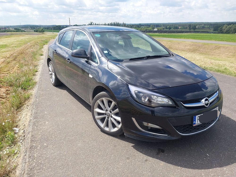 Opel Astra J 1.6 CDTI Sport 2014