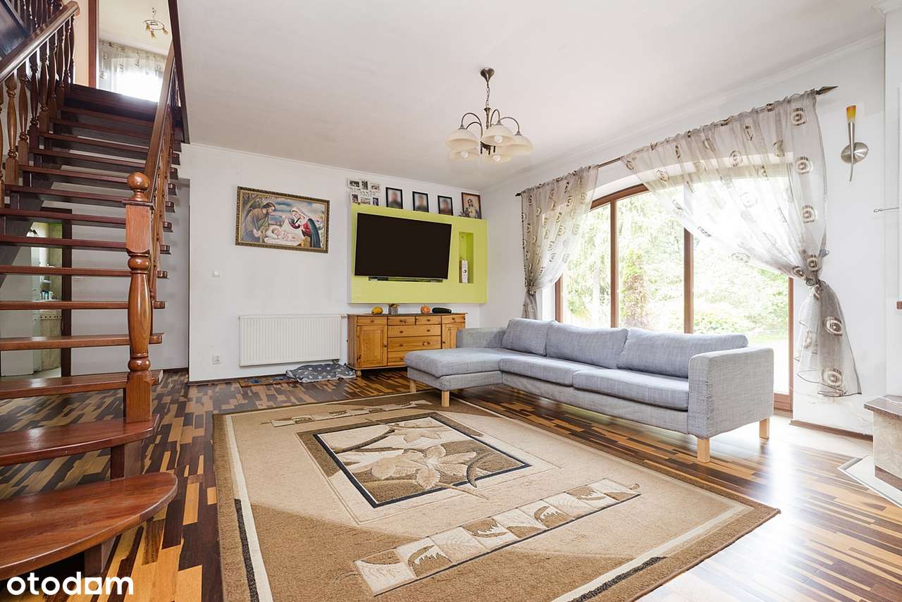 Dom dla miłośników natury – duża działka, las ,staw i rzeczka-7