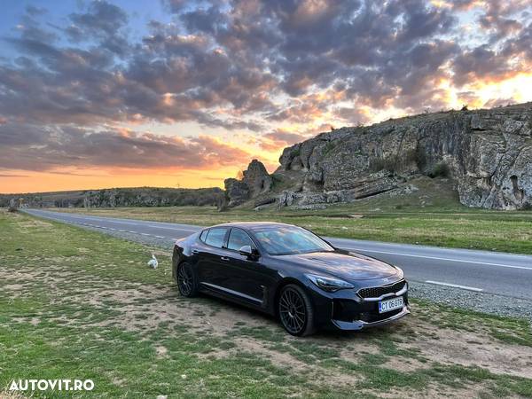 Kia Stinger 3.3 T-GDI 8AT AWD GT - 20