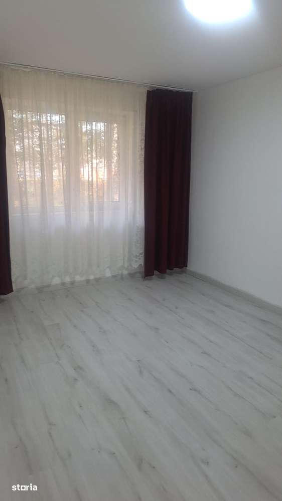 Apartament 2 camere de vanzare-1