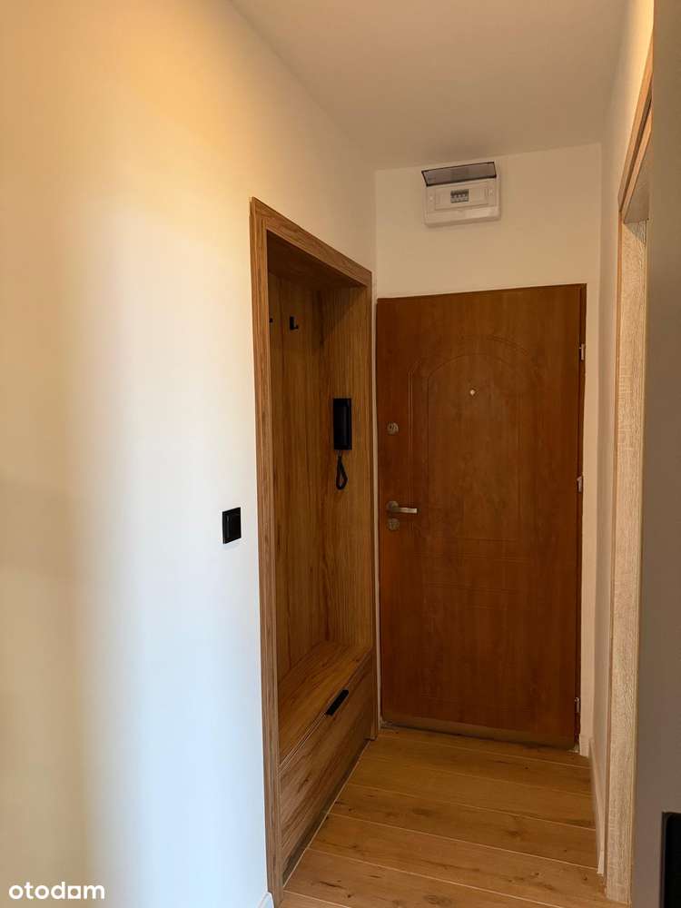 Śliczne wyremontowane 3 pokojowe mieszkanie!-13