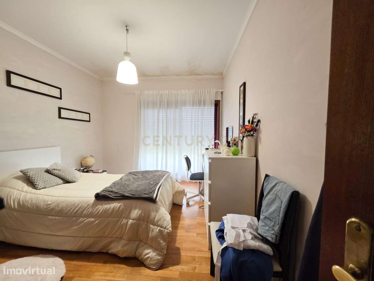 Apartamento T3 no Centro de Paredes – Espaço, Conforto e Localização P-25