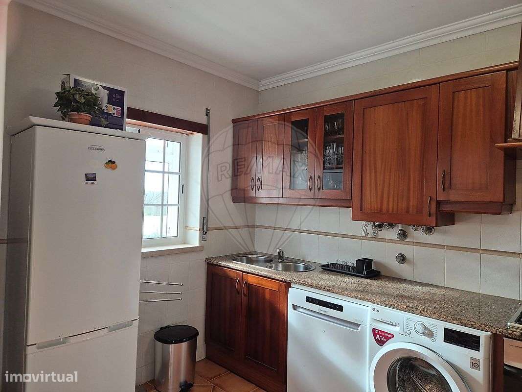 Moradia T2 para venda-7