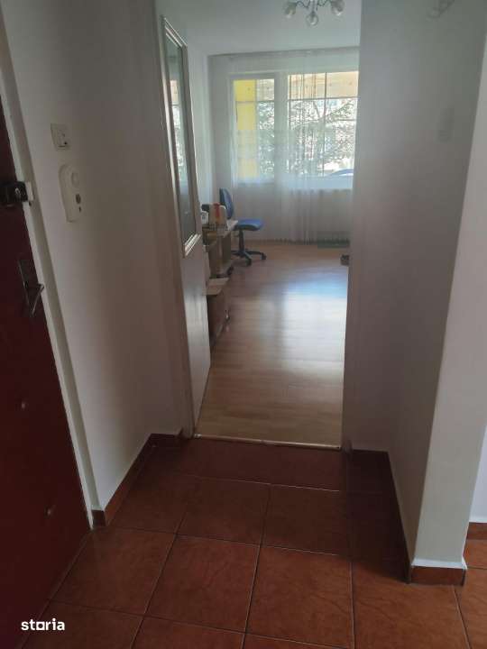 Apartament cu 2 camere , semidecomandat, etaj I din IV , Aleea POSTAVA - Imagine principală: 4/9