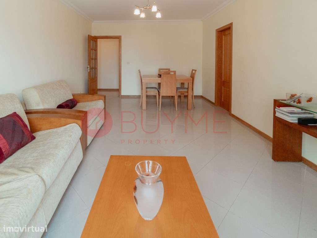 Apartamento T1 com Estacionamento Privativo no Centro de Quarteira,... - Grande imagem: 4/18