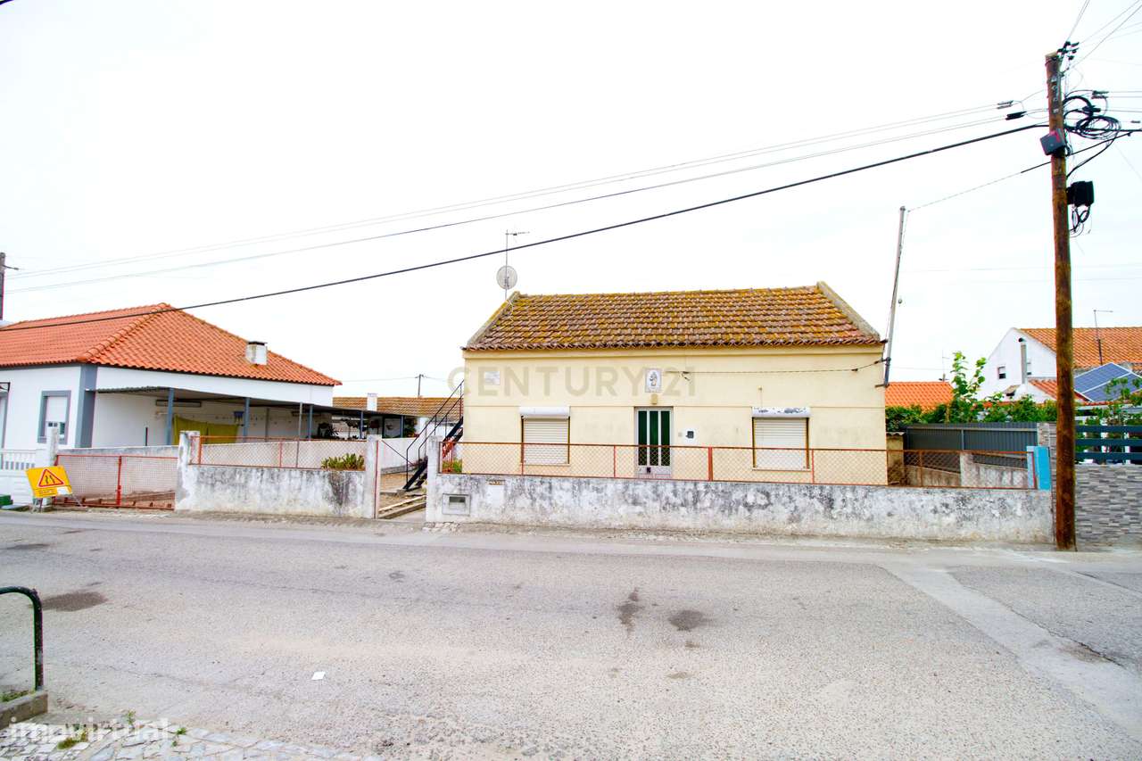 Moradia T2 para Remodelação nas Pontes-0