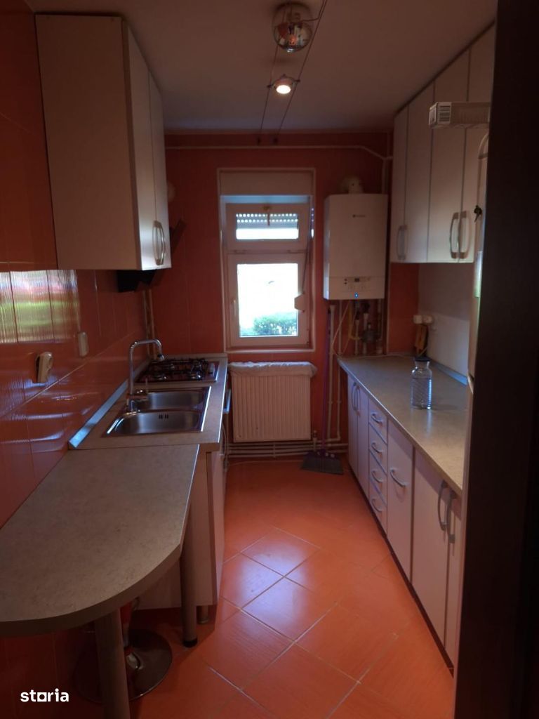 Apartament cu 2 camere in Micro 17