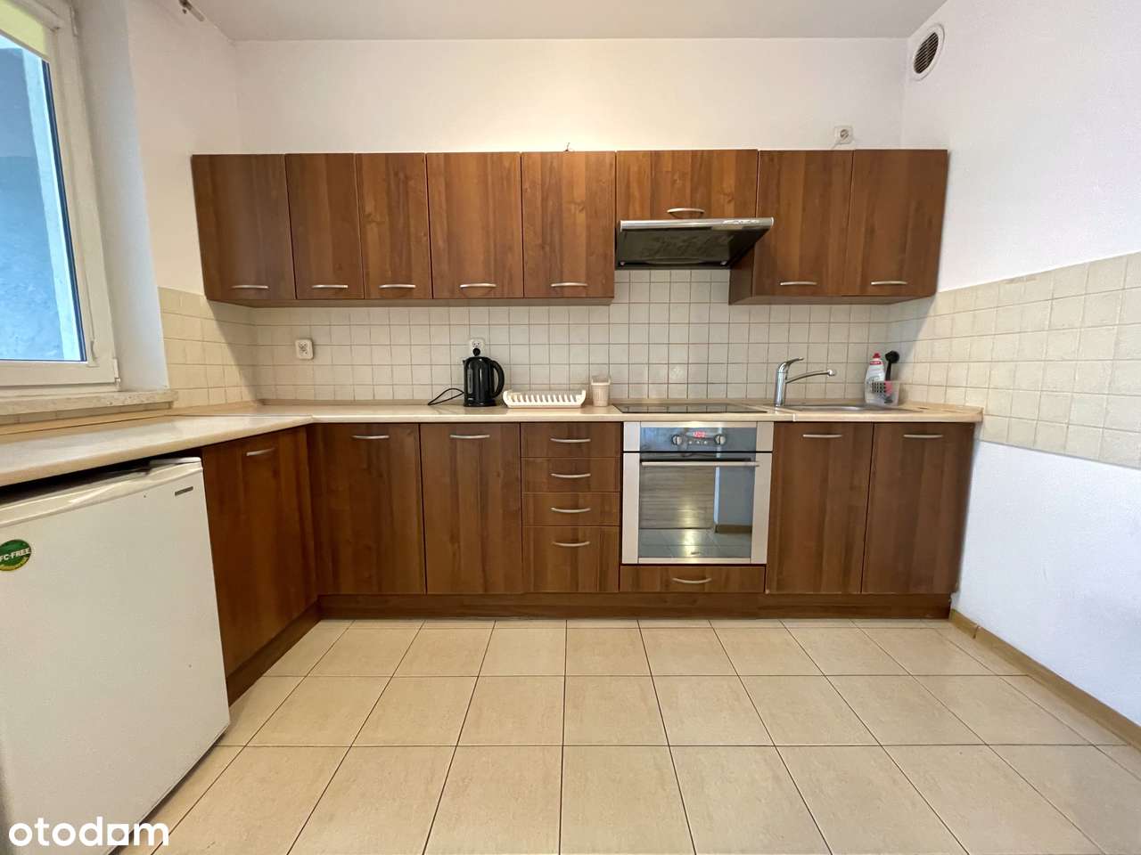 Kawalerka do wynajęcia vis a vis City Parku, Wojskowa 3, bez prowizji - Pełny obrazek: 2/5