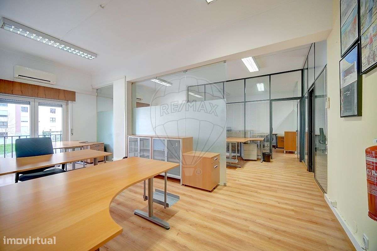 Escritório  para venda - Grande imagem: 3/17