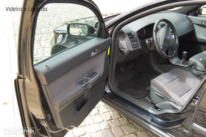 Volvo V50 1.6D DPF Kinetic - 5