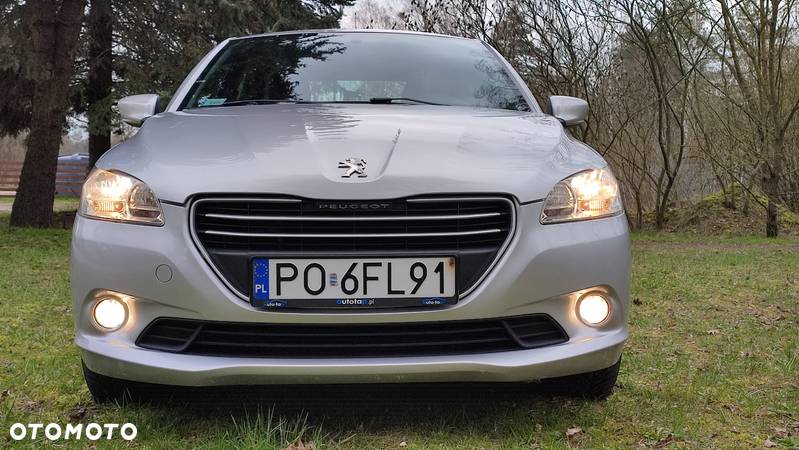 Peugeot 301 1.2 Pure Tech Access - 20