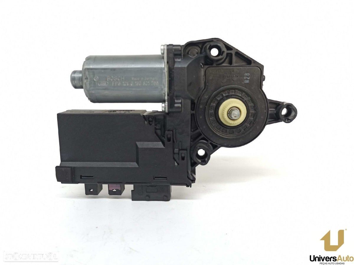 MOTOR ELEVADOR FRENTE DIREITO PEUGEOT 307 BREAK / SW (S1) SW PACK - 1