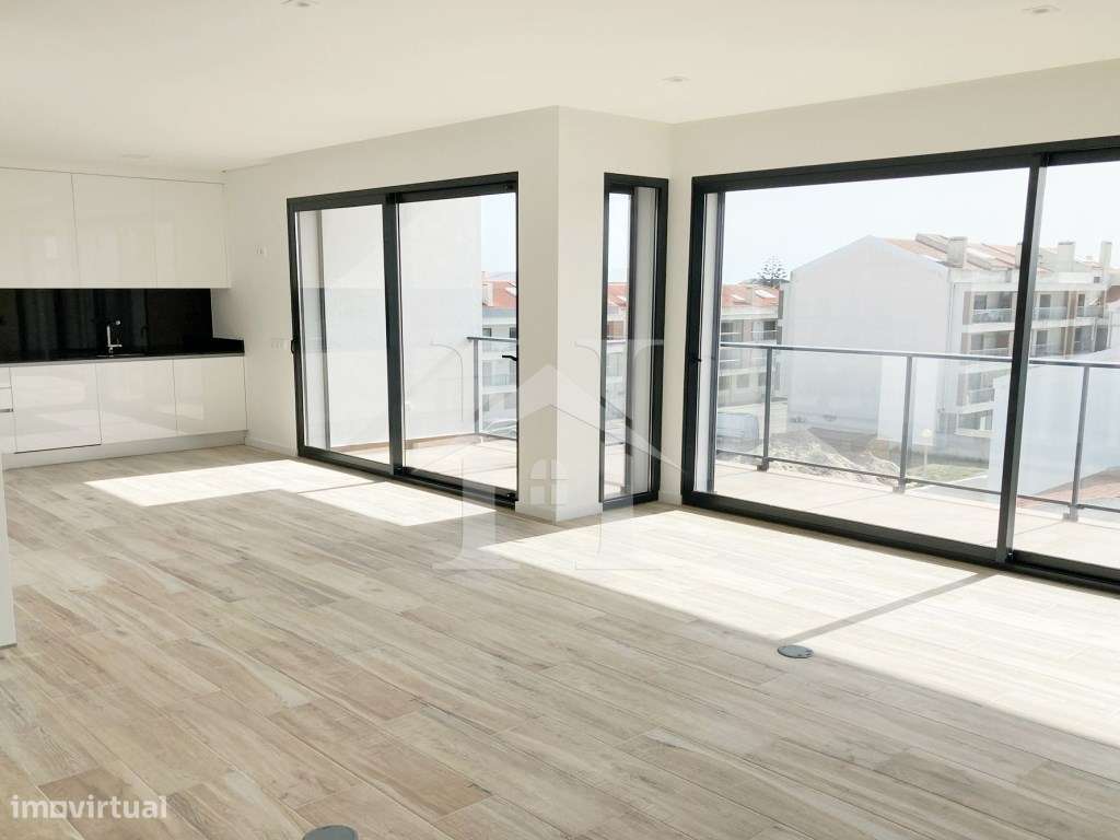 Apartamento T3 a 300 metros da Praia da Consolação, Peniche - Grande imagem: 5/38