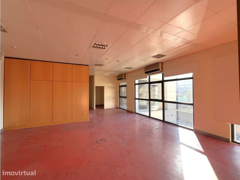 Escritório para arrendamento em Miraflores com 130 m2 - Grande imagem: 2/11