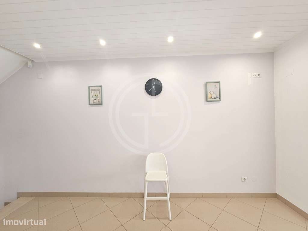 Moradia T3 com piscina e jardim comuns na Marina de Vilamoura-35