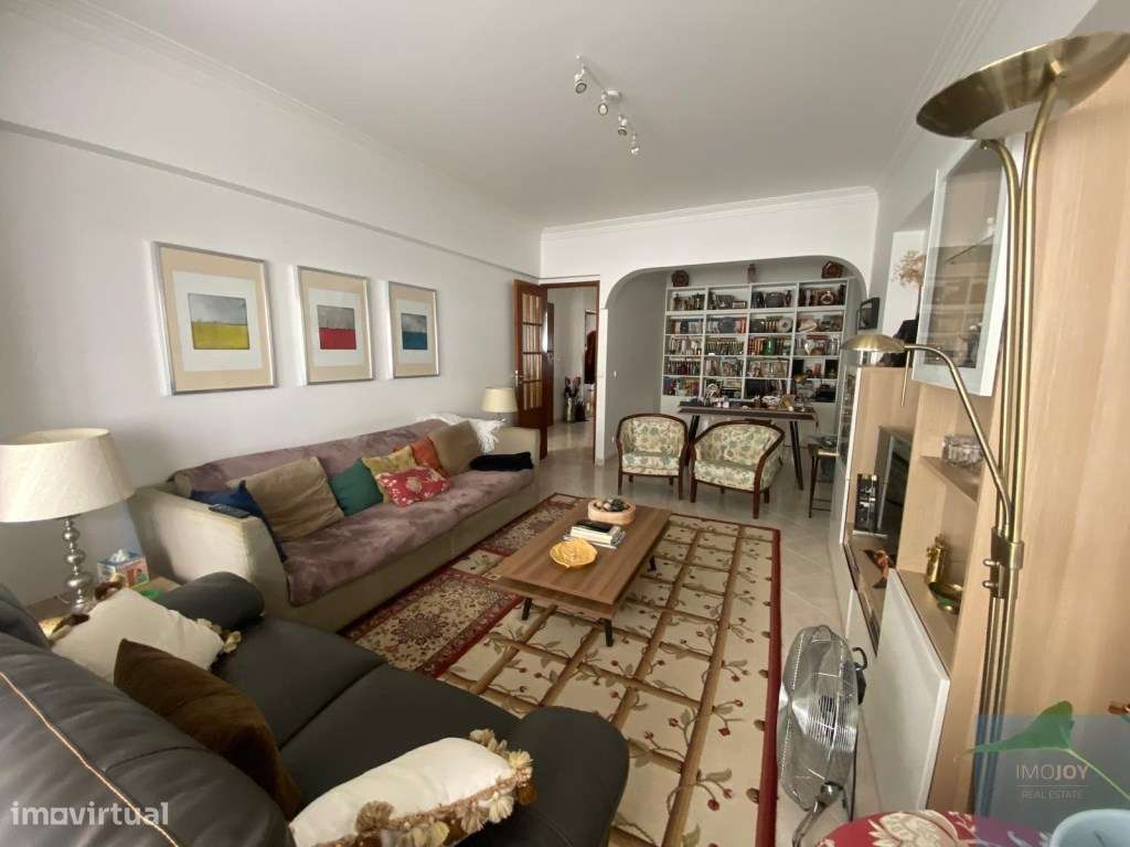 Apartamento T4 com Garagem na Portela de Sacavém - Grande imagem: 3/30