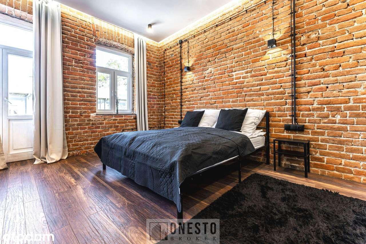 Mieszkanie kawalerka 31m2 + balkon *po remoncie!*-1