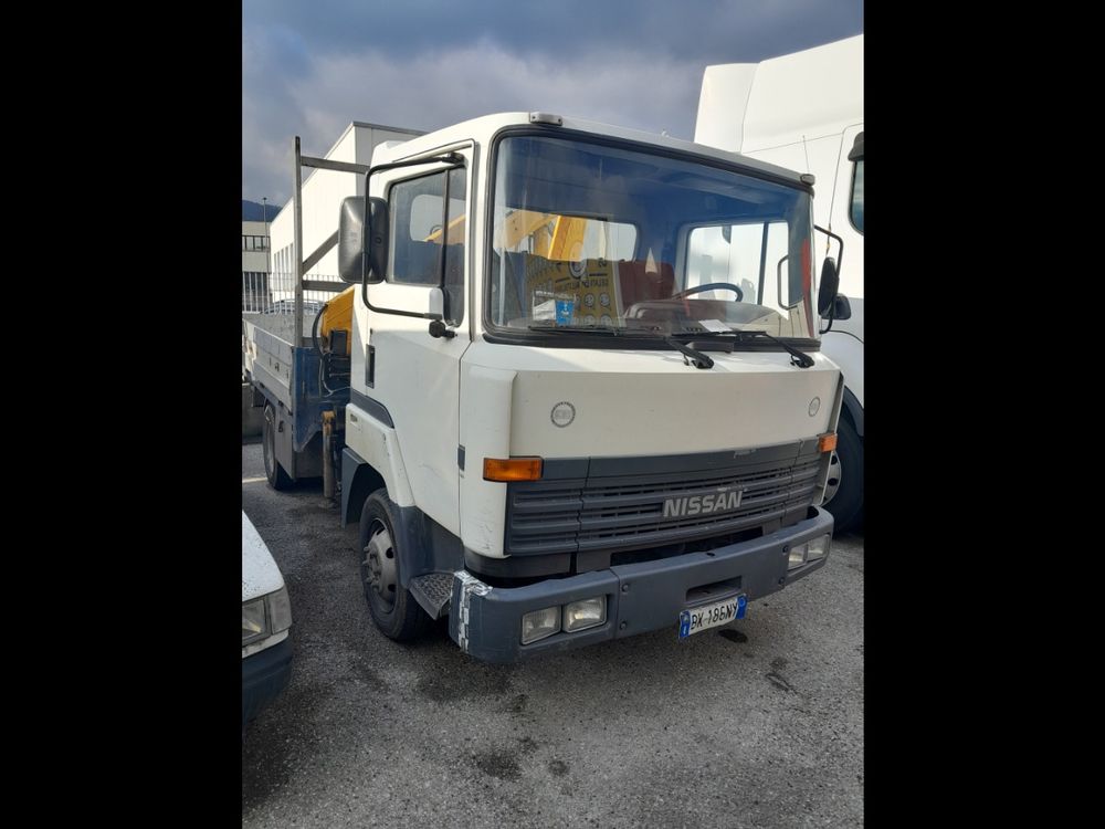 Nissan Atleon 1992