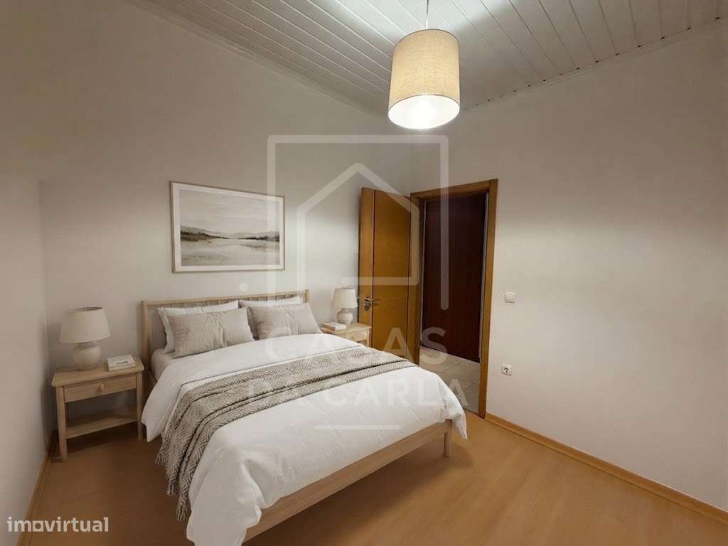 Moradia T2+2 com logradouro e garagem em Faro do Alentejo-9