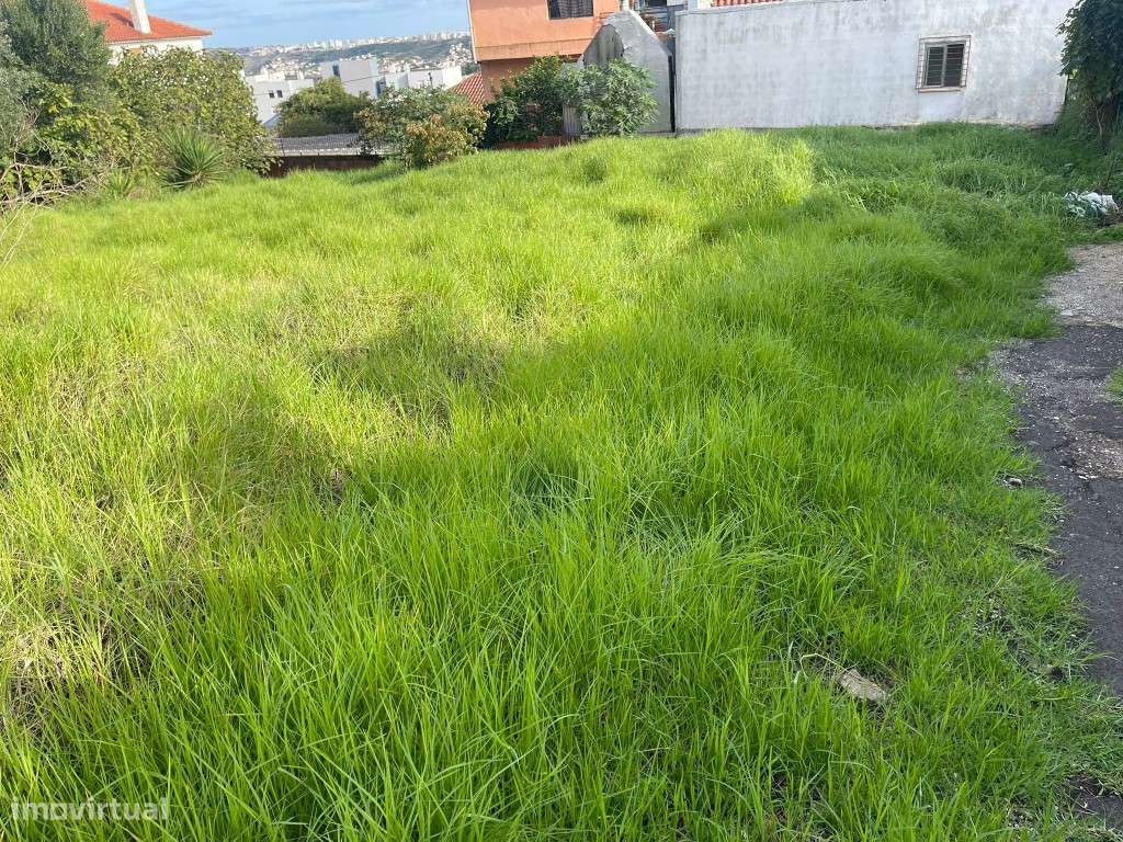 Terreno Urbano na Mina de Água - Construa a Sua Moradia de Sonho ou...-10