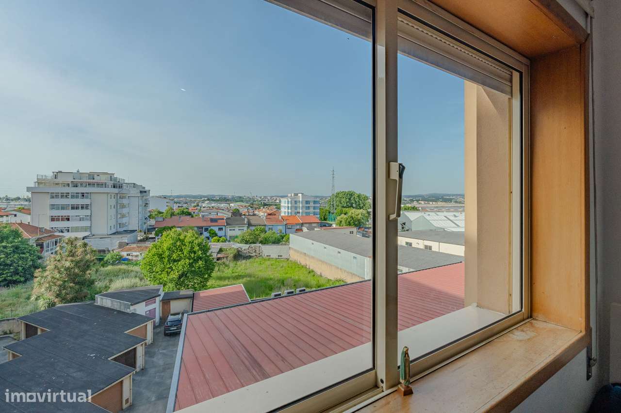 Apartamento T2 Padrão da Légua-42