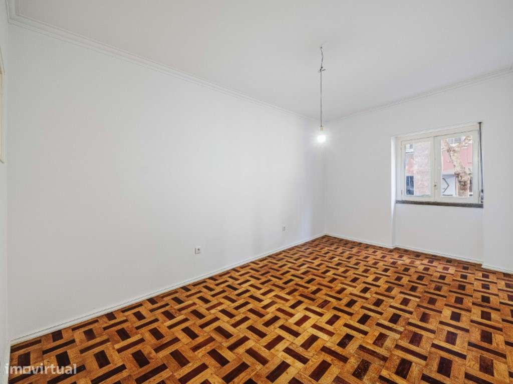 T2+1 Venteira Amadora (Á Segurança Social)-10