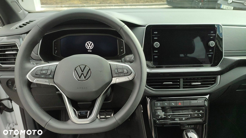 Volkswagen T-Cross - 13