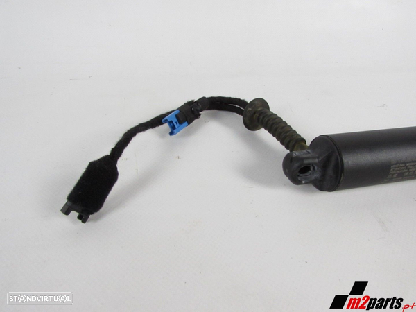 Amortecedor de mala Elétrico Esquerdo Seminovo/ Original BMW 1 (F40) 51247456047 - 2