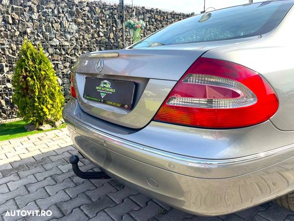 Mercedes-Benz CLK - 6