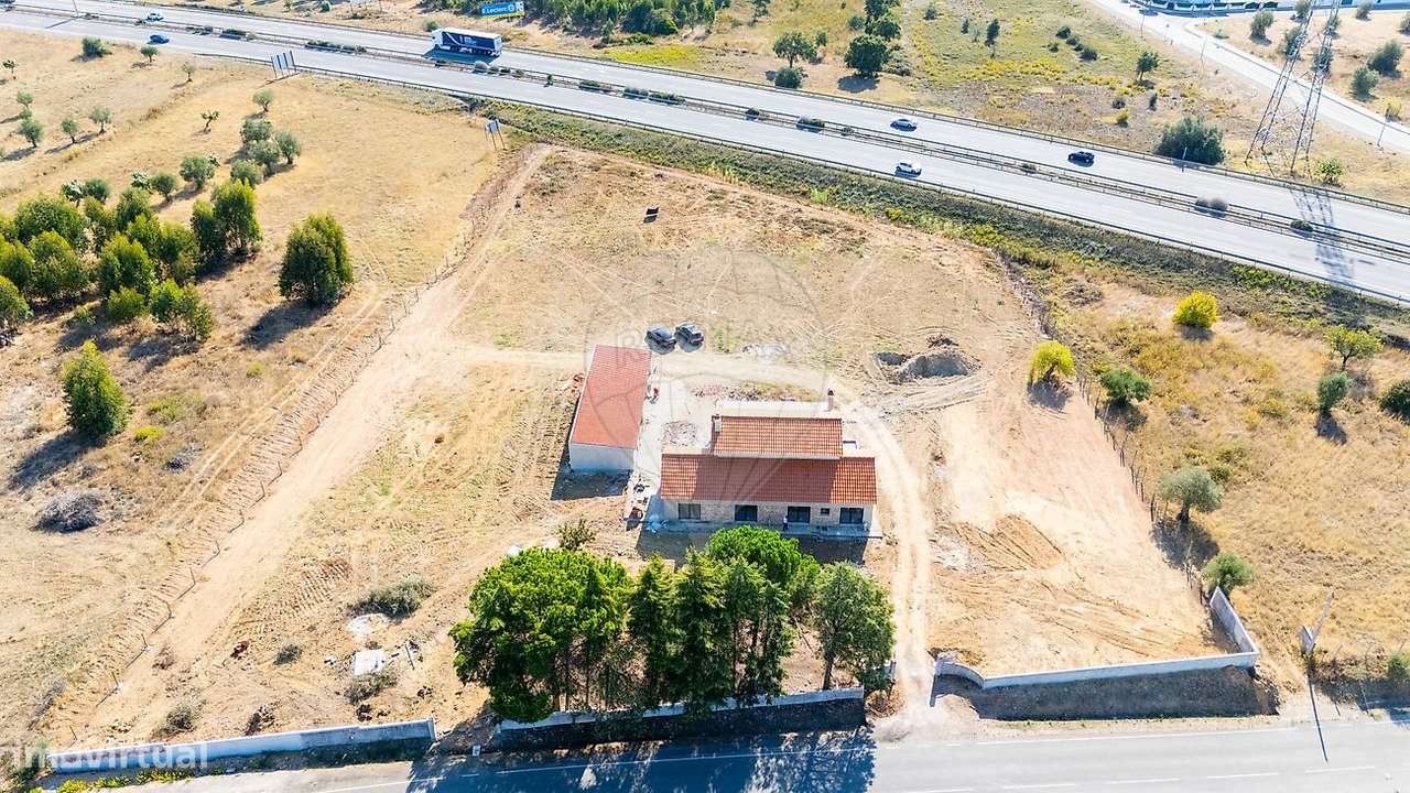 Moradia T4 para venda - Grande imagem: 3/7