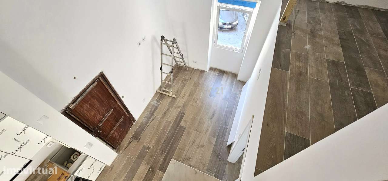 Moradia T2 + 1 no coração do bairro da Ajuda-28